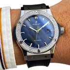 Classic Fusion Blue Titanium 42mm Diamond Benzel 542.NX.7170.LR.1104